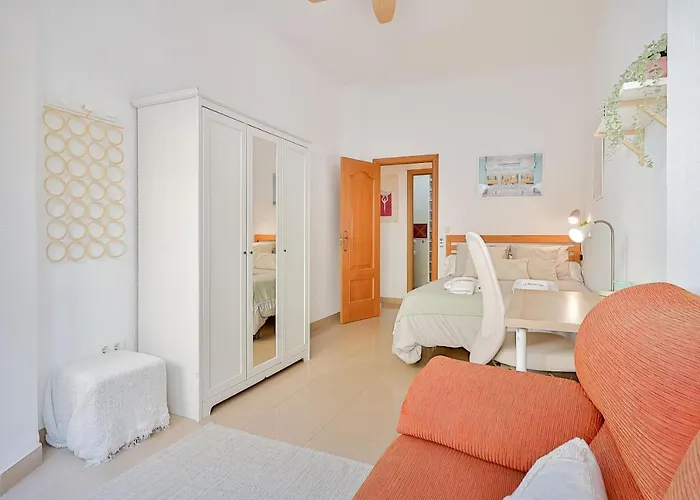 C10 Spacious 5 Bedroom In Soho Апартаменты Малага