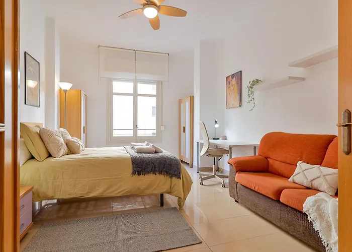C10 Spacious 5 Bedroom In Soho Апартаменты *