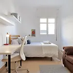 C10 Spacious 5 Bedroom In Soho